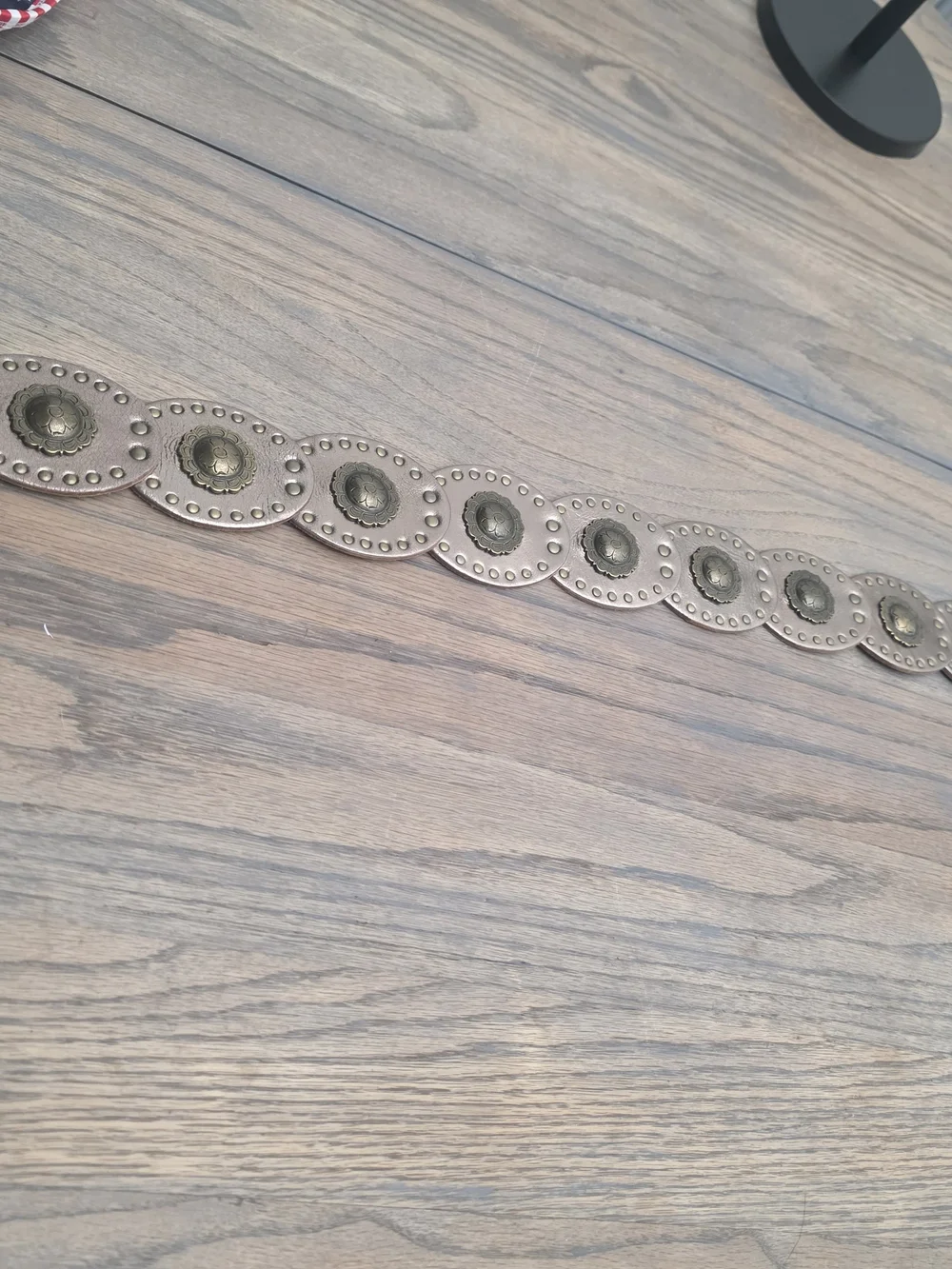 N/A decorative oval